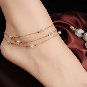 Dainty 3 Chain Layered one Clasp Luminous Imitation Pearl Anklet